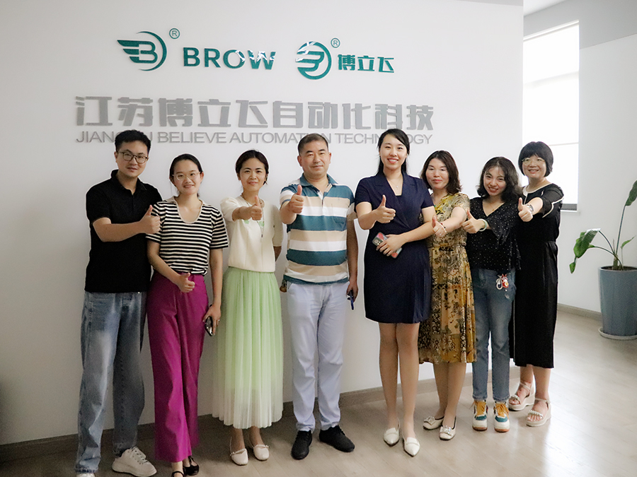 江蘇博立飛科技熱情接待干燥協(xié)會秘書處一行，探索行業(yè)···